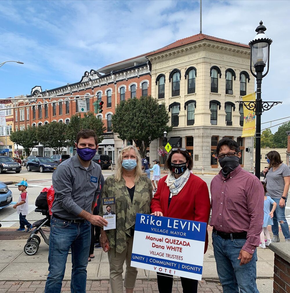 It&rsquo;s been a wonderful morning meeting voters at the Ossining farmers market with Mayoral candidate Rika Levin and Village Trustee candidates Manuel Quezada and Dana White. We&rsquo;re also registering voters and encouraging people to complete the Census. Less than 5 weeks to go!
.
.
.
#elijahforsenate #sd38 #ossining #voterregistration #census2020 #democraticparty